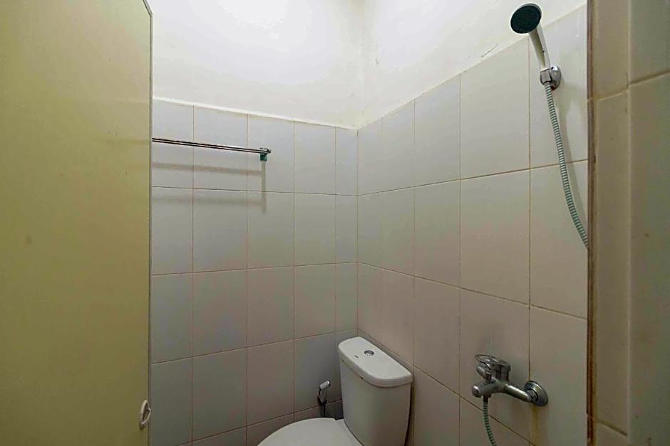 RedDoorz @ Haraito Tarutung