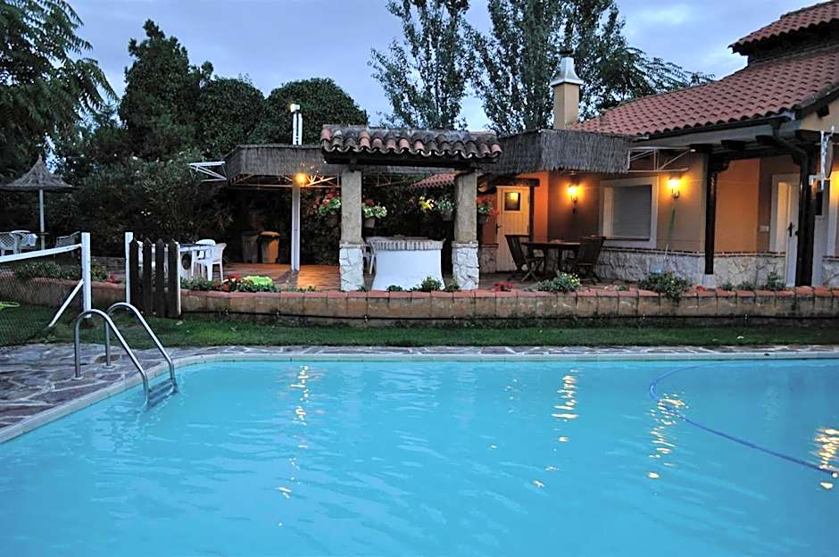 HOSPEDIUM HACIENDA LAS CAVAS