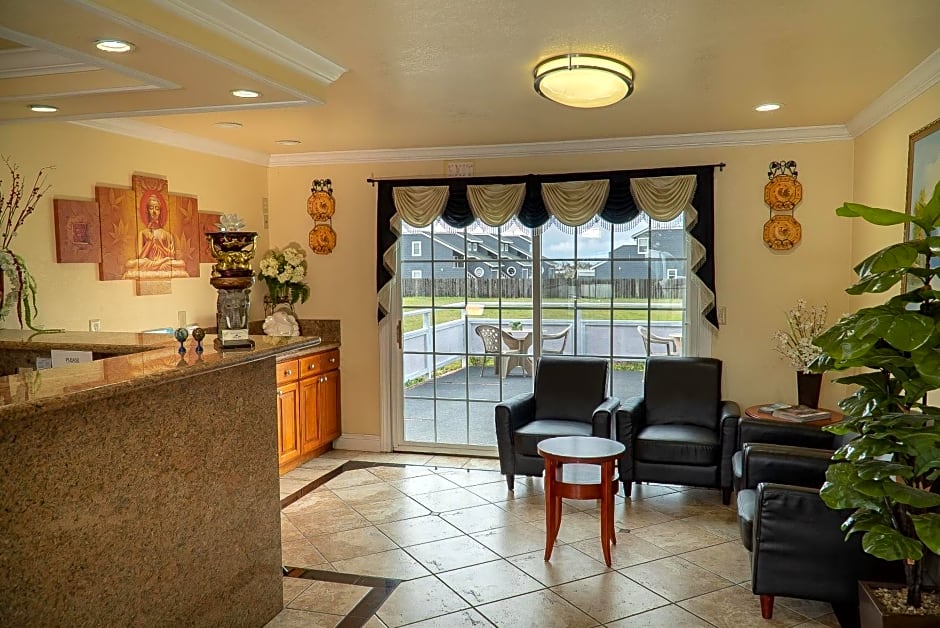 Sea Breeze Inn - San Simeon