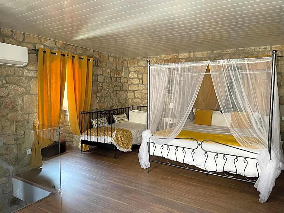 Solar Sampaio e Melo