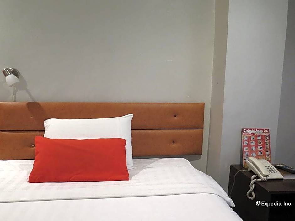 Cinfandel Suites