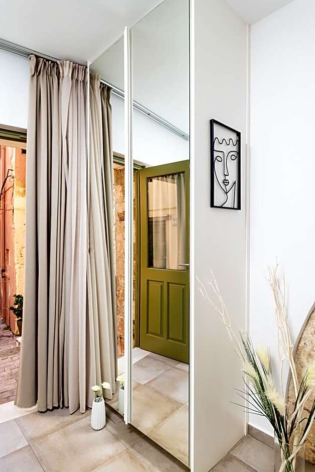 Elia Portou Luxury Residence