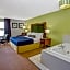 Days Inn by Wyndham Lake Bluff/Great Lakes Naval Base