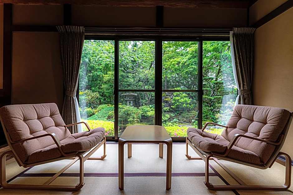Japanese Ryokan Seryo