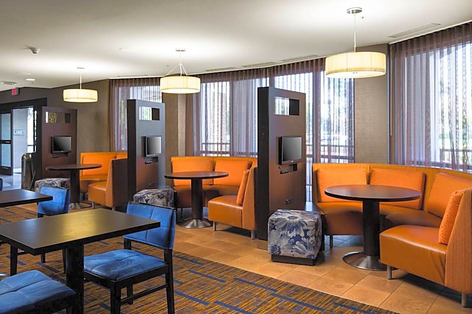 Courtyard by Marriott Ontario Rancho Cucamonga