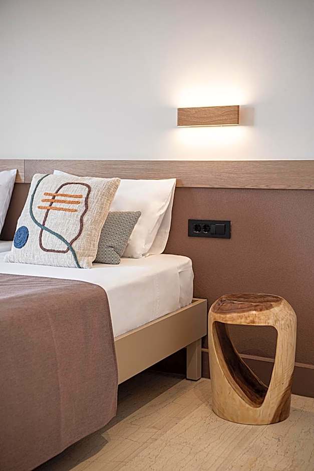 Esperides Beach Hotel Apartments