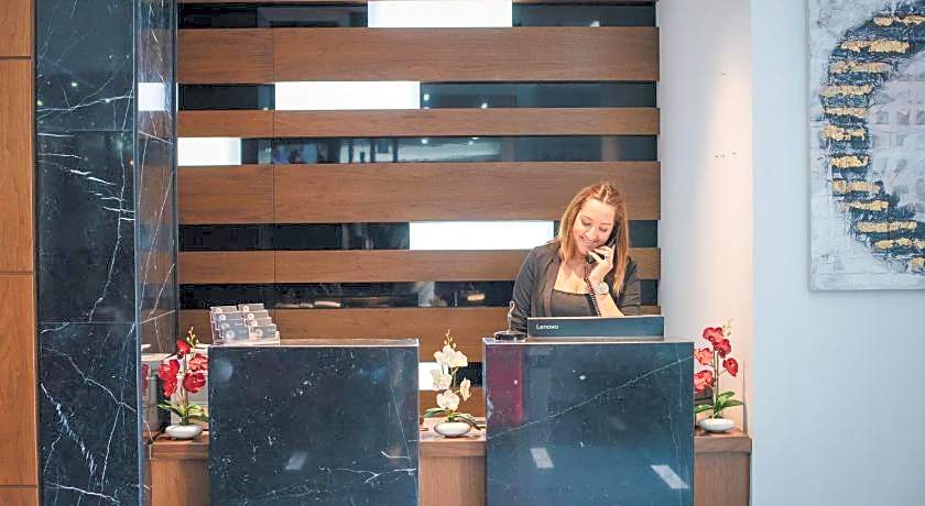 LOUIS V HOTEL LEBANON