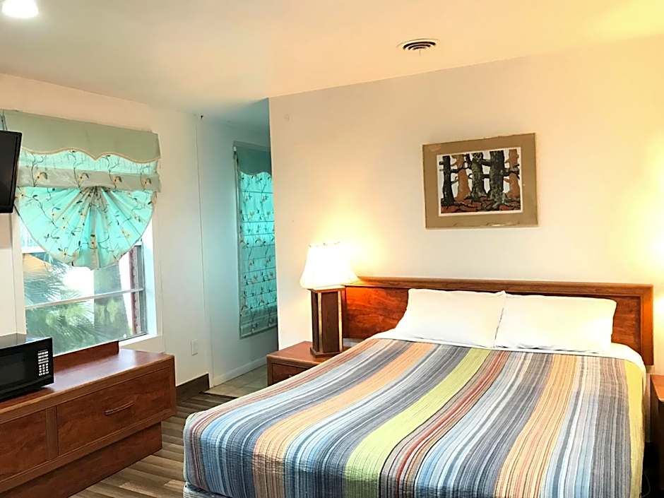 Gulfway Motel and Restaurant