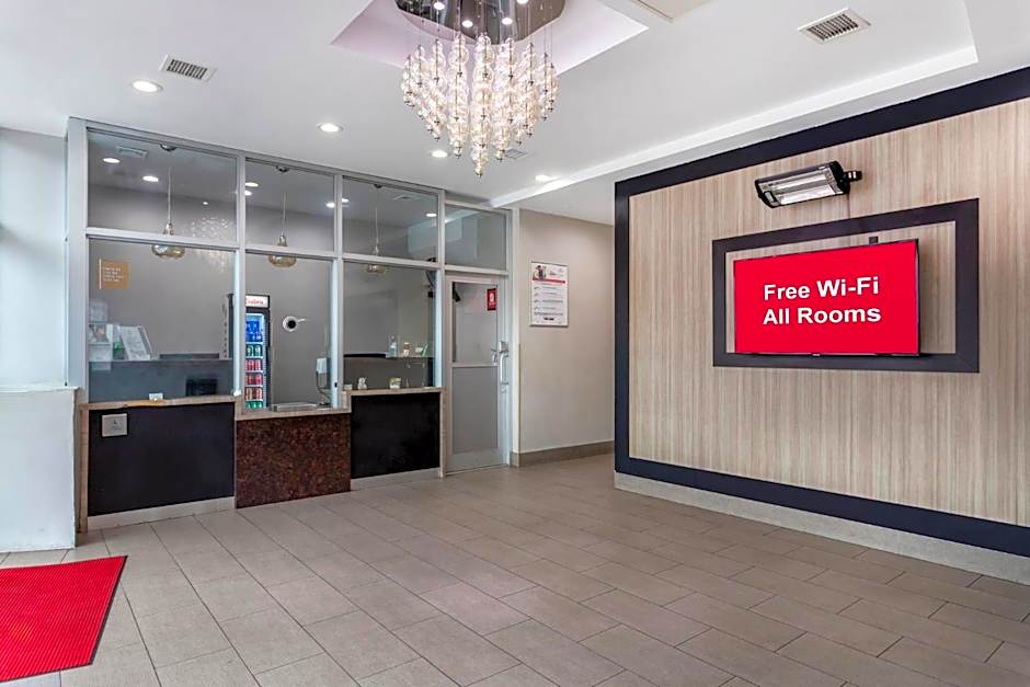 Red Roof PLUS Brooklyn - Flatbush Ave