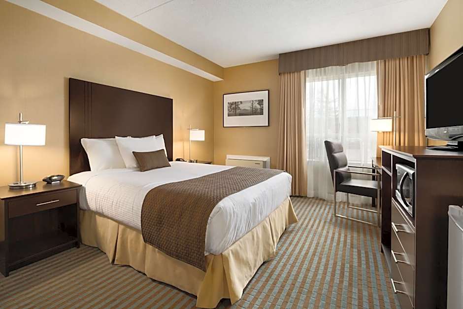 Days Inn by Wyndham Stouffville