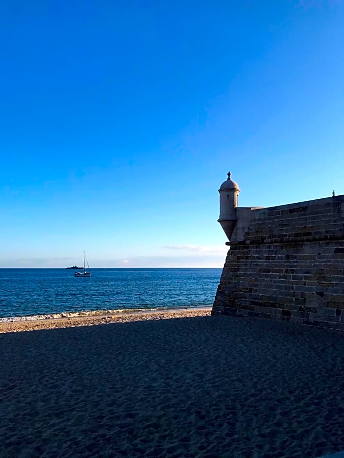 Cosy room with bathroom and private access