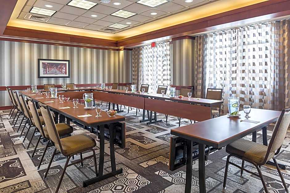 Courtyard by Marriott Boston Natick