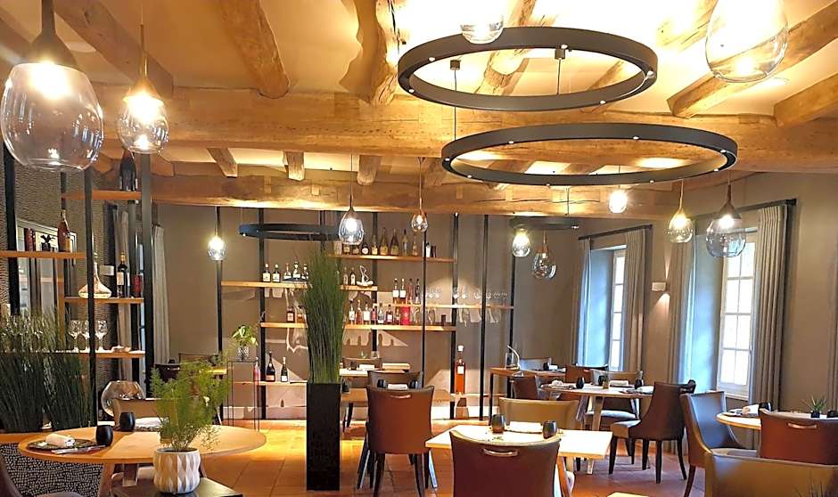 Logis Auberge De La Riviere