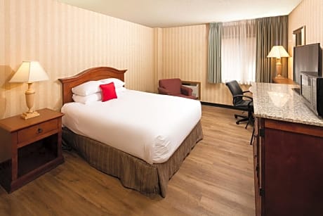 Queen Room - Disability Access