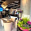 Hotel Regina Suites