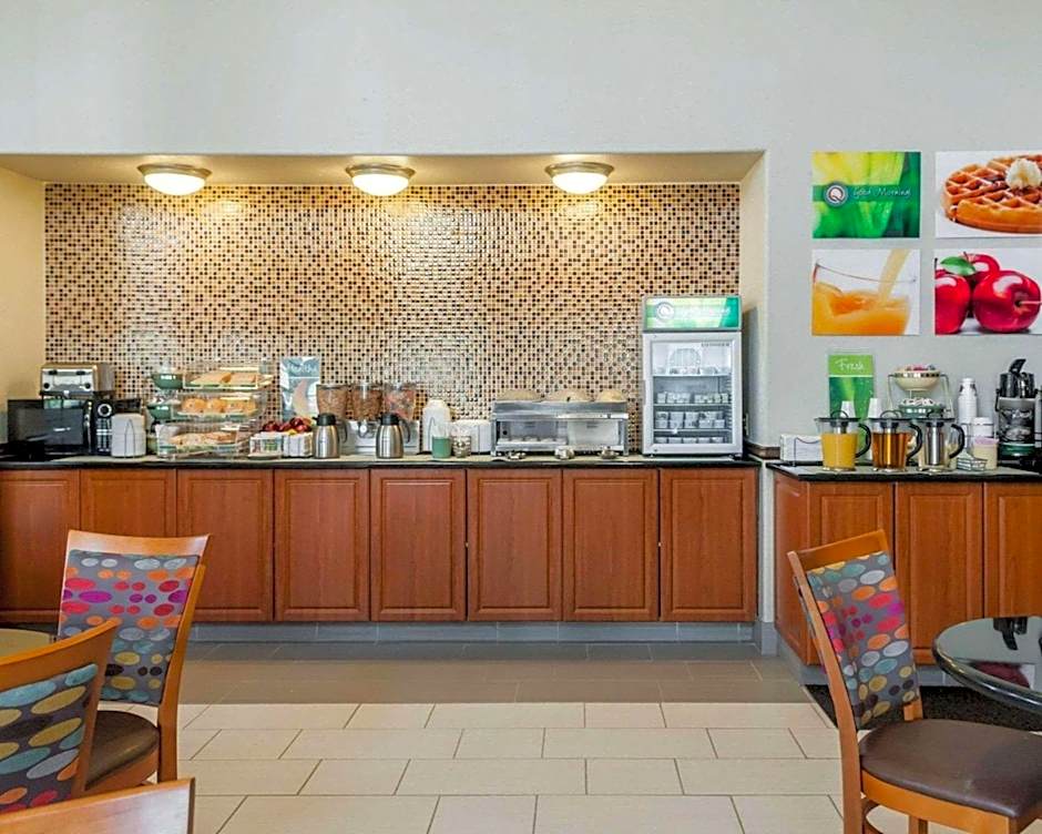 Quality Inn & Suites Albuquerque West