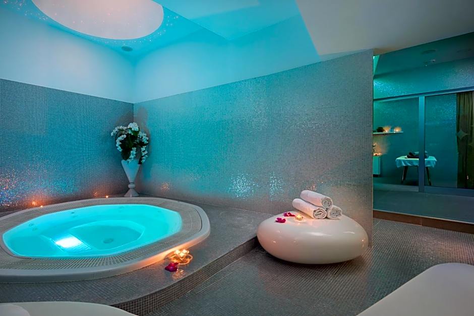 Hotel Luxe