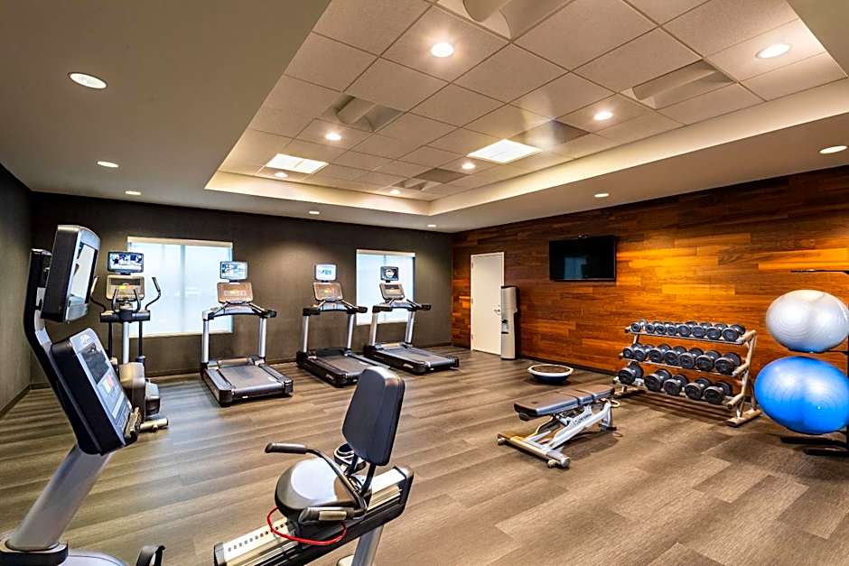 Radisson Hotel Fairview Heights - St Louis