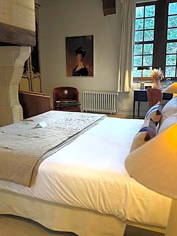 Deluxe Manoir Suite - Spa Access Not Included in the Rate