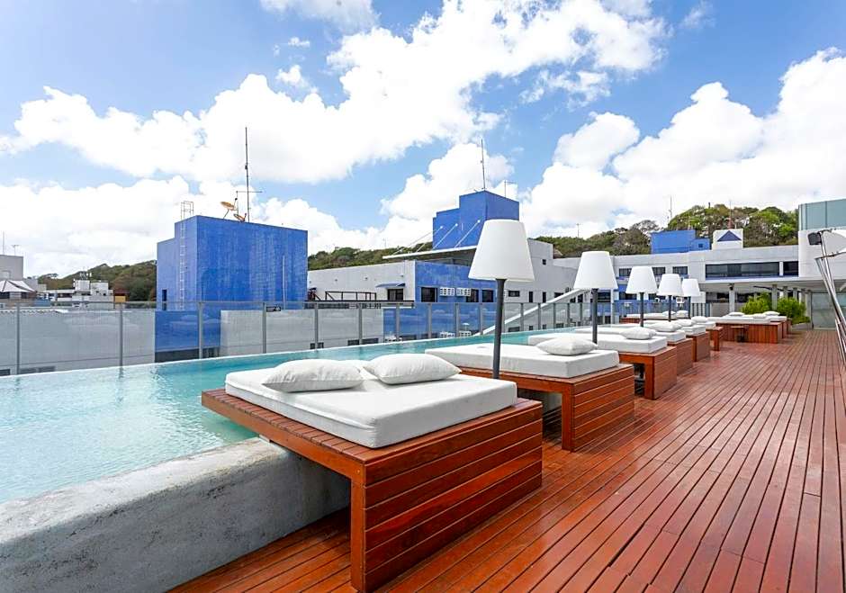 Setai Yacht by DayByDay