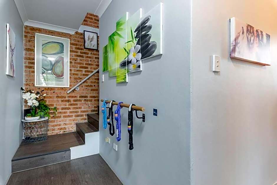 Cozy Double Room - Central Spot - Shared Bathroom