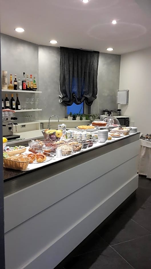 Gimmi Hotel