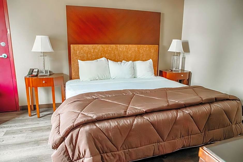 Country Garden & Suites-Benton