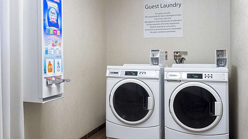 Holiday Inn Express and Suites - Stroudsburg By IHG