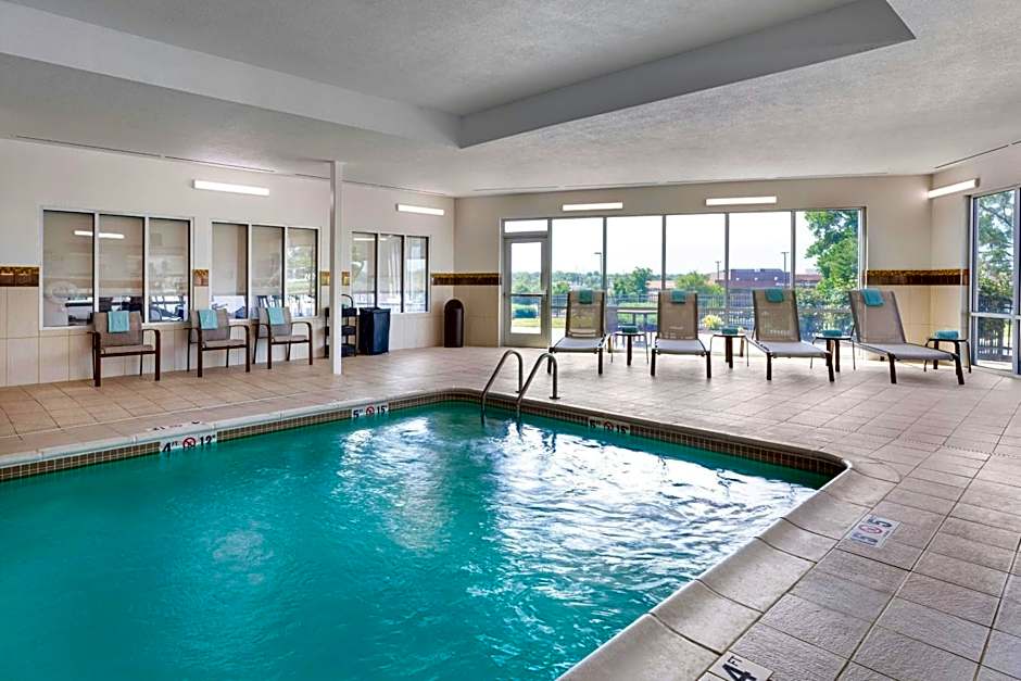 Courtyard by Marriott St. Louis St. Peters