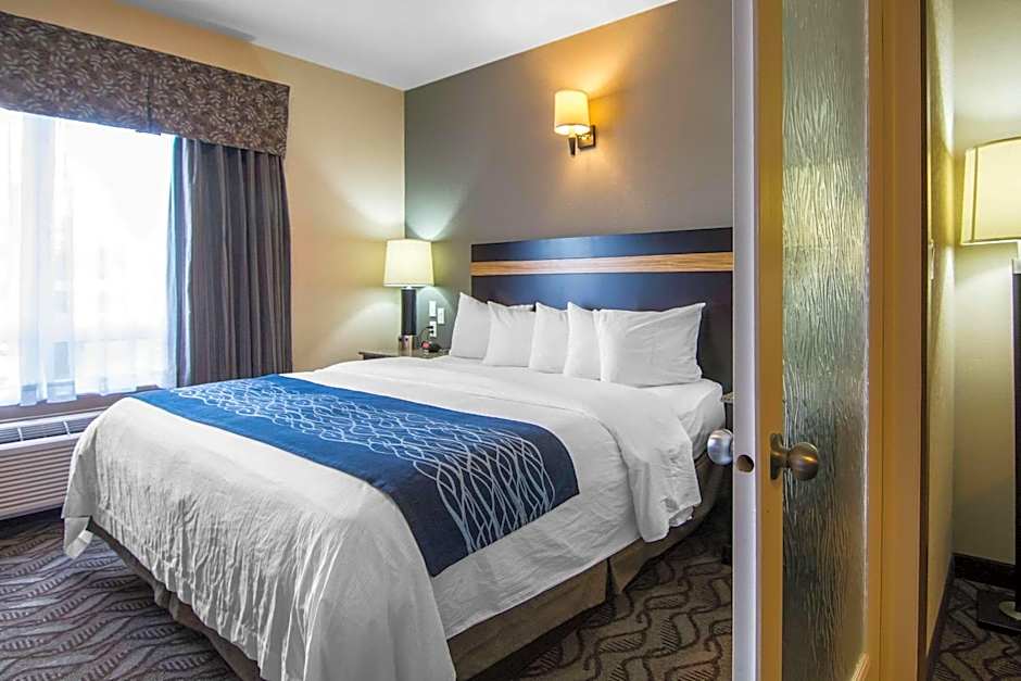 Comfort Inn & Suites Fort Saskatchewan
