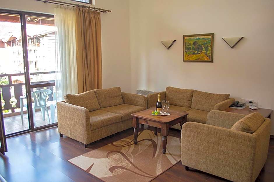 Winslow Infinity Aparthotel