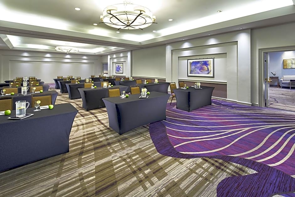 Hilton Long Beach Hotel