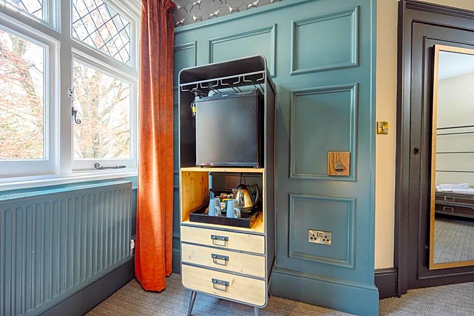 Brewhouse and Kitchen