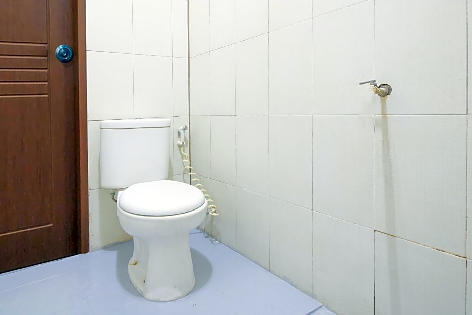 OYO 2836 Sekar Sari Residence