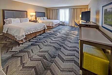 2 Queens Mobility/hearing Access Tub Nosmok Vis Firealrm/door/phn Alrt/hdtv Microwv/fridge/free Wi-f