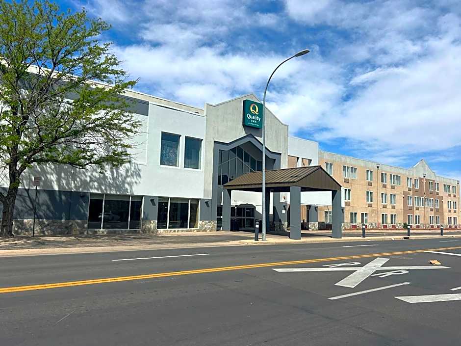 Quality Inn and Conference Center Greeley Downtown