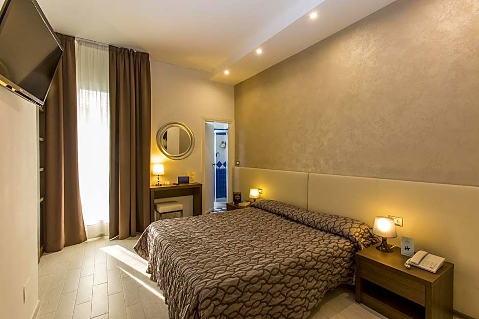 Photo 1 of 5 of Deluxe Triple Room