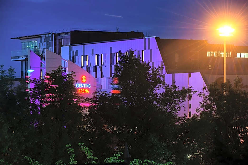 Arden Hotel And Leisure Club