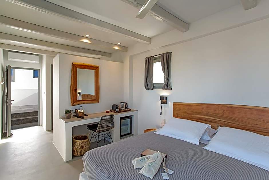 Paros Cape Suites