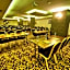 Golden Deluxe Hotel
