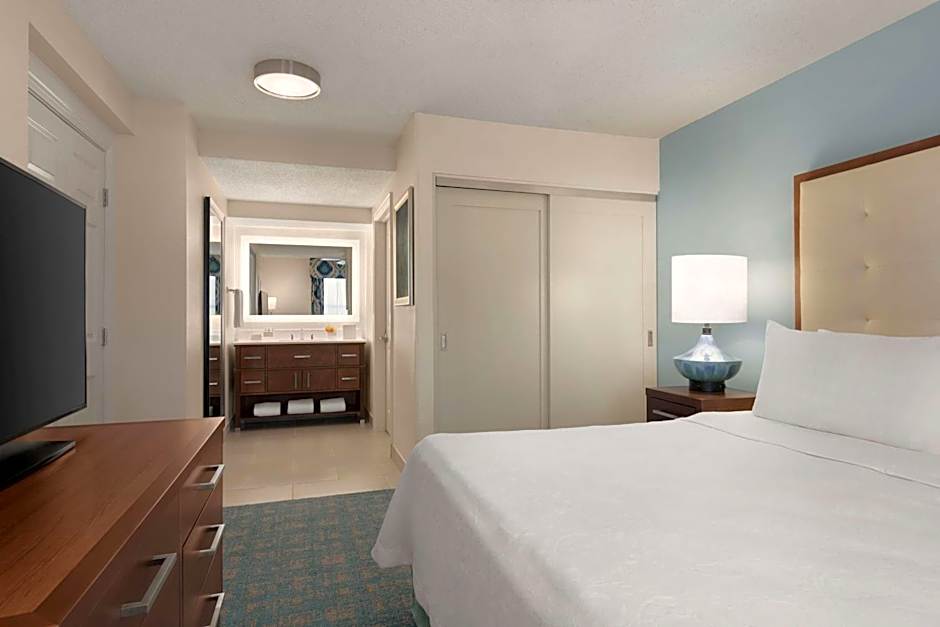 Homewood Suites By Hilton Fort Myers