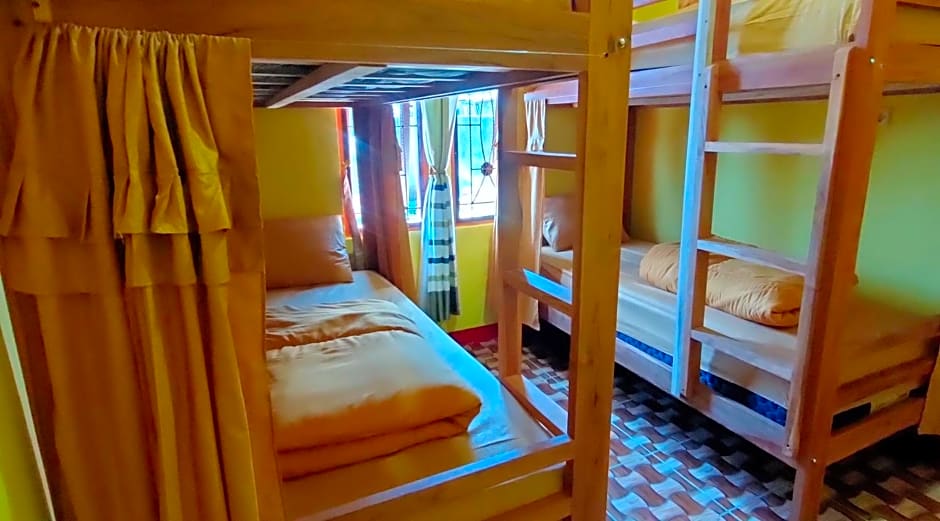 Ruteng Hostel