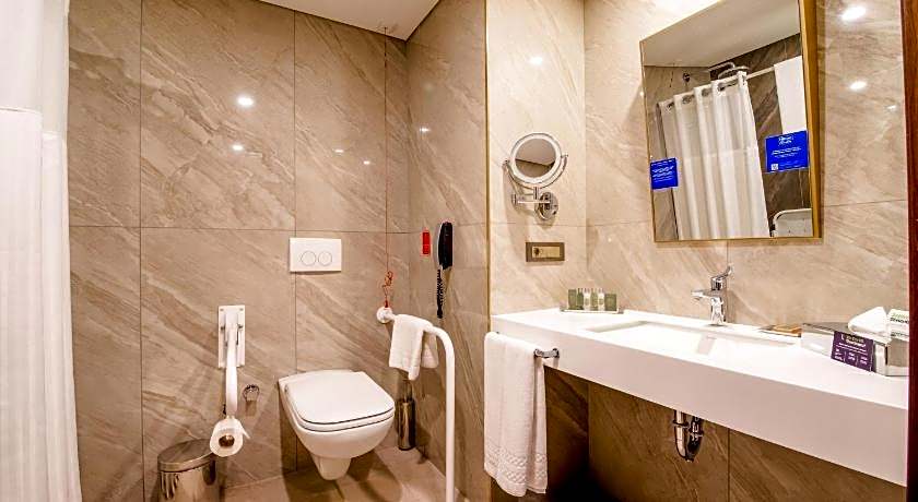 DoubleTree By Hilton Antalya City Centre