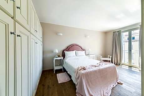 Suite with City View