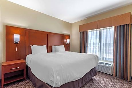 King Room - Accessible/Non-Smoking