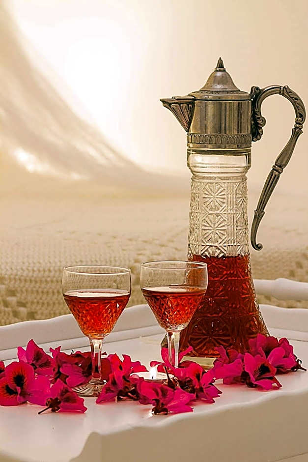 Sea Sound White Katikies