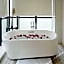 Teckon Ciel Hotel (Ningbo Hi-tech Zone Innovation Harbor)