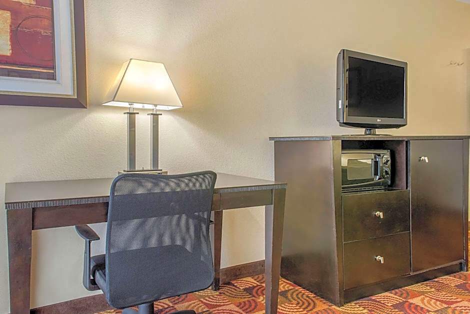 Quality Inn Bloomington