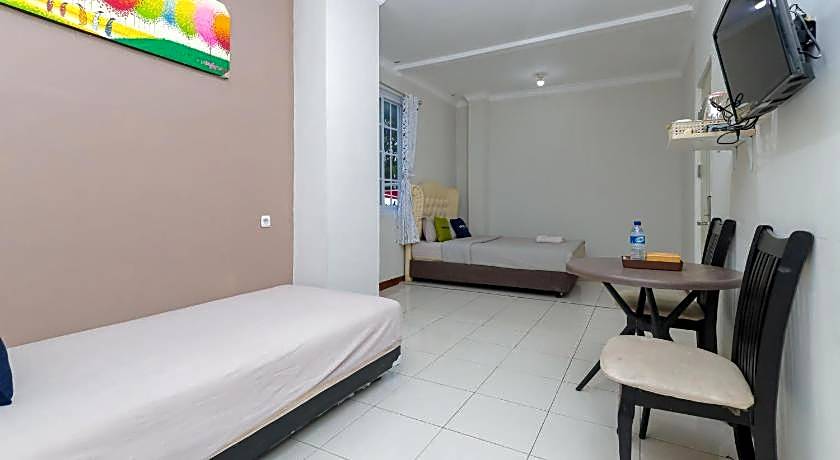 Urbanview Hotel Syariah Near Gelora Delta Sidoarjo