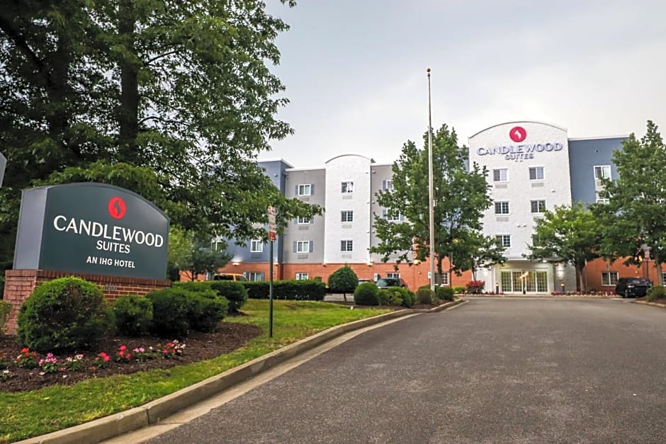 Candlewood Suites Richmond Airport Hotel